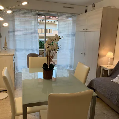 Apartment Vue Centre Avec Garage Sainte-Maxime